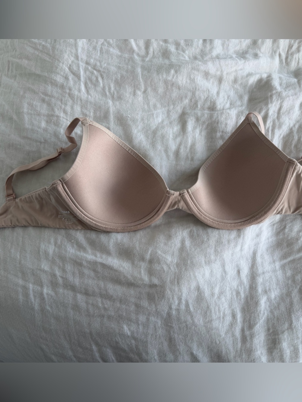 Skims fits everybody t shirt bra - 36c - Picture 4 of 4